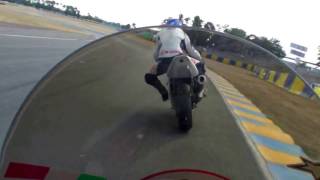 Onboard an Aprilia RSV4 - Le Mans Bugatti Circuit