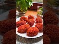 ডিম চপ নাকি মাংসের চপ?