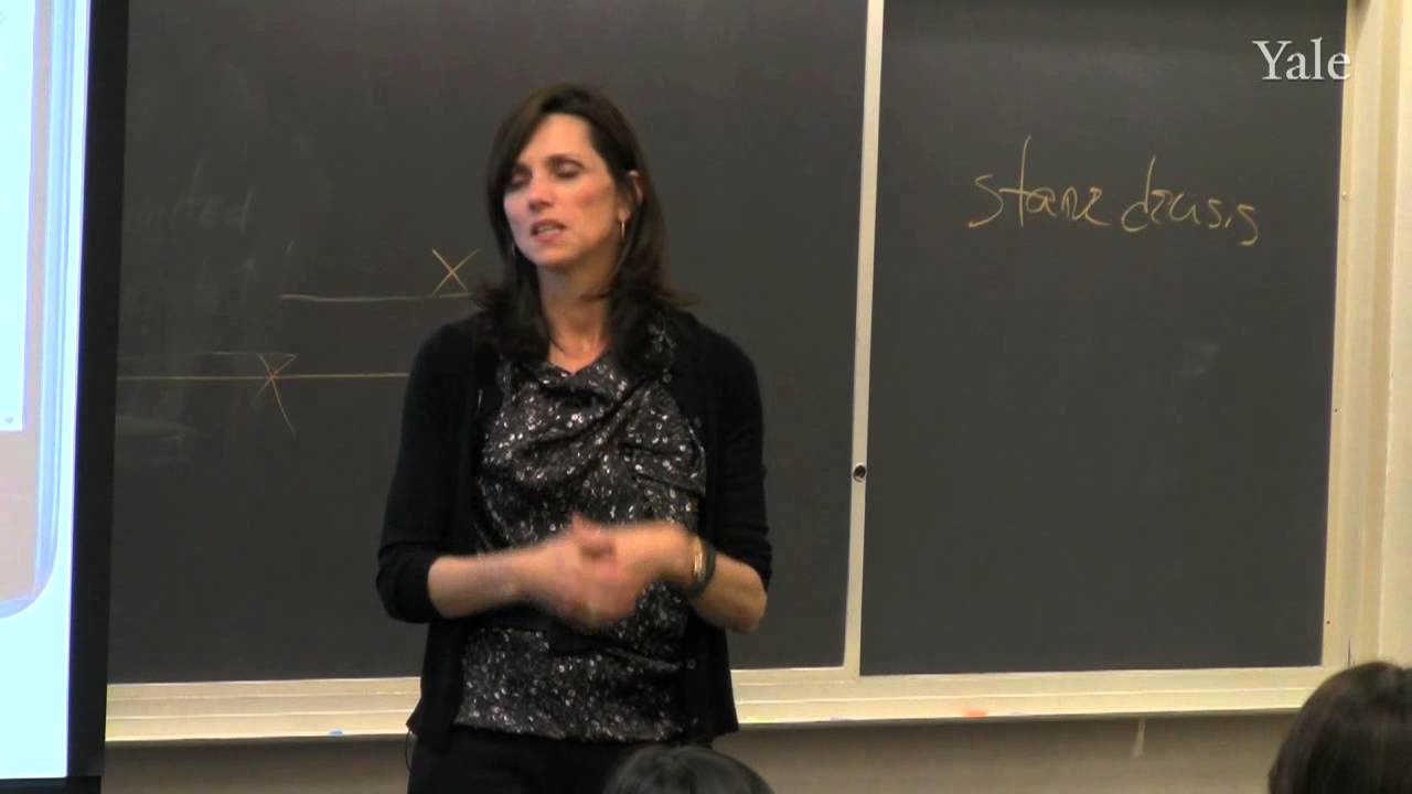Beth Comstock, Senior Vice President & CMO, GE [full lecture]