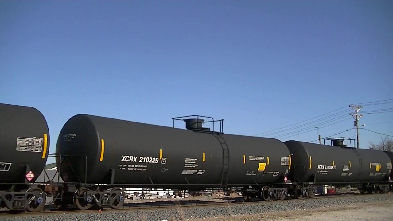 KCS 4770 Leading a NB oil train Joplin MO YouTube