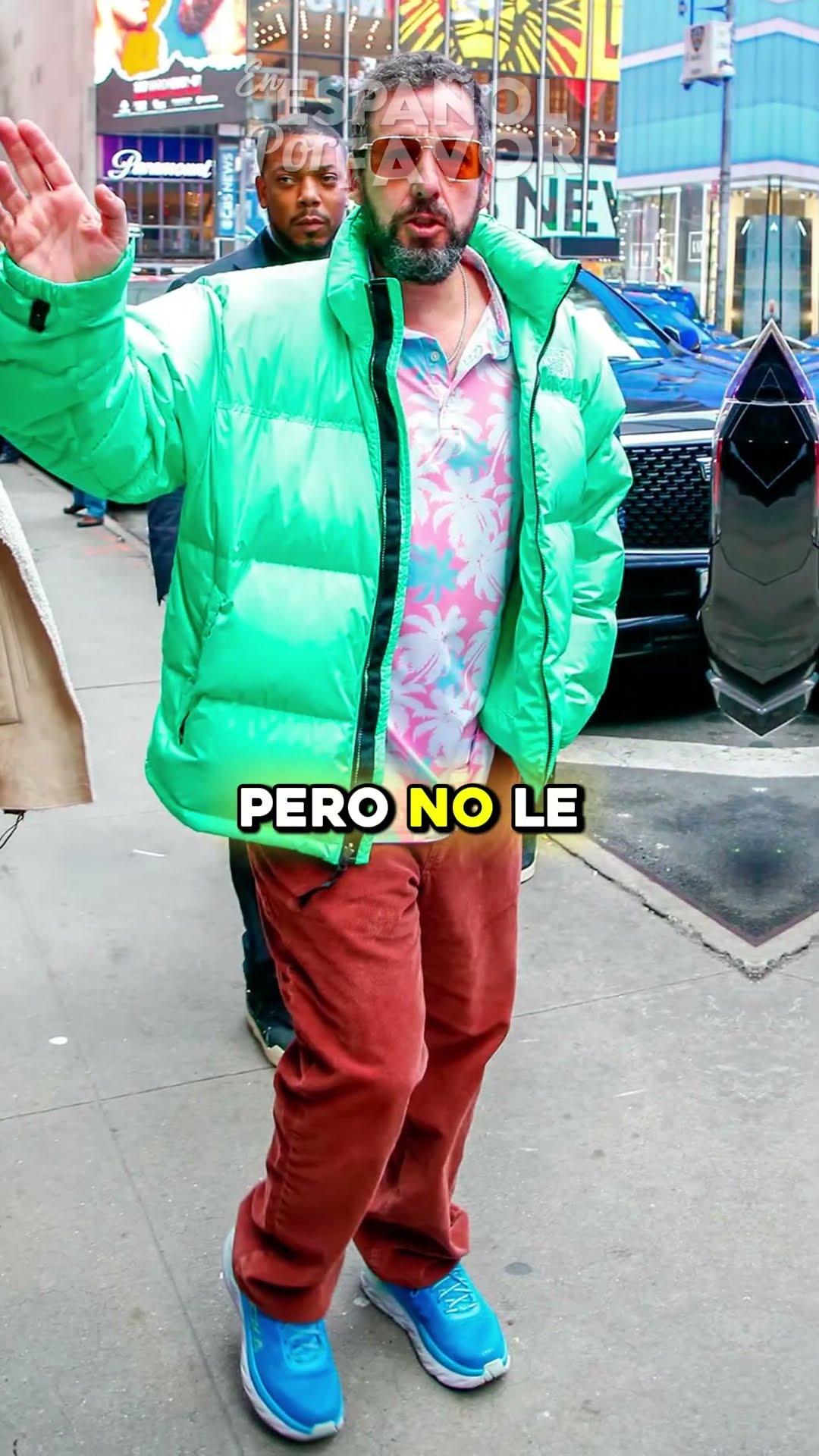 El Outfit de Adam Sandler #actor #hollywood #fashionstyle #streetwear #style #adam #Shorts