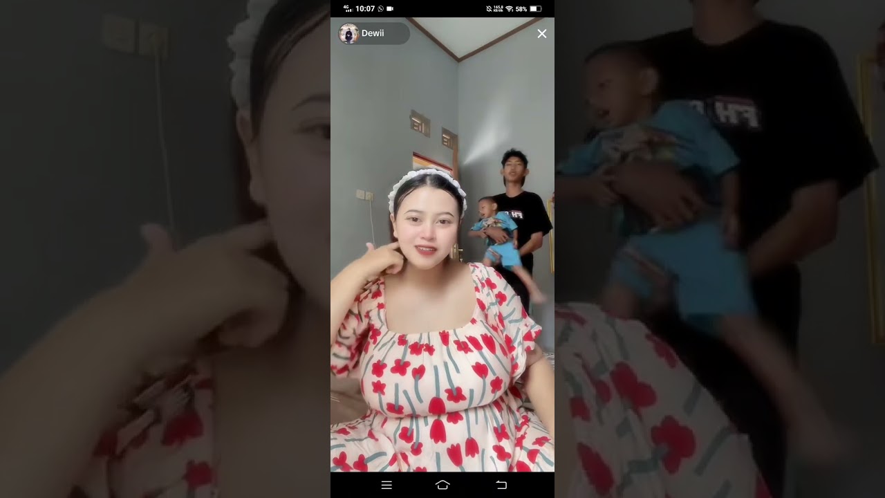 Bumil cantik gemoy banget..