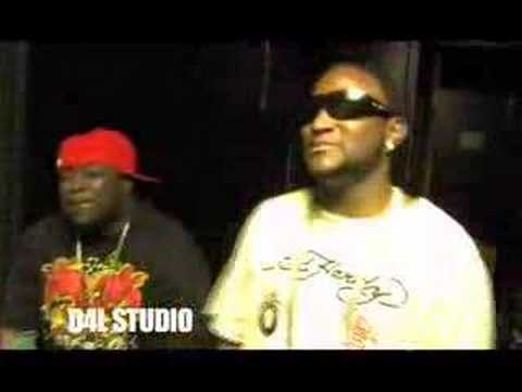 Catch Shawty Lo(D4L) as he takes you in his hood--MixTapeTV/Raw Report is always on the scene--N DA Streetz. Be sure to check out the FULL EPISODE featuring Xtaci from Grand Hustle on www.myspace.com/mixtapetvshow.