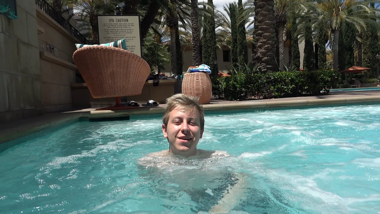 операция на глаза! - YouTube