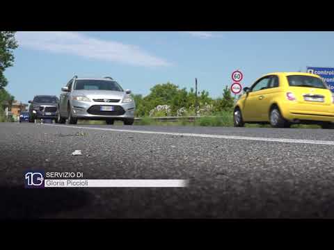 Video Fiumicino: incidente mortale in Via dell'Aeroporto. Perde la vita motociclista 42enne - Canale 10