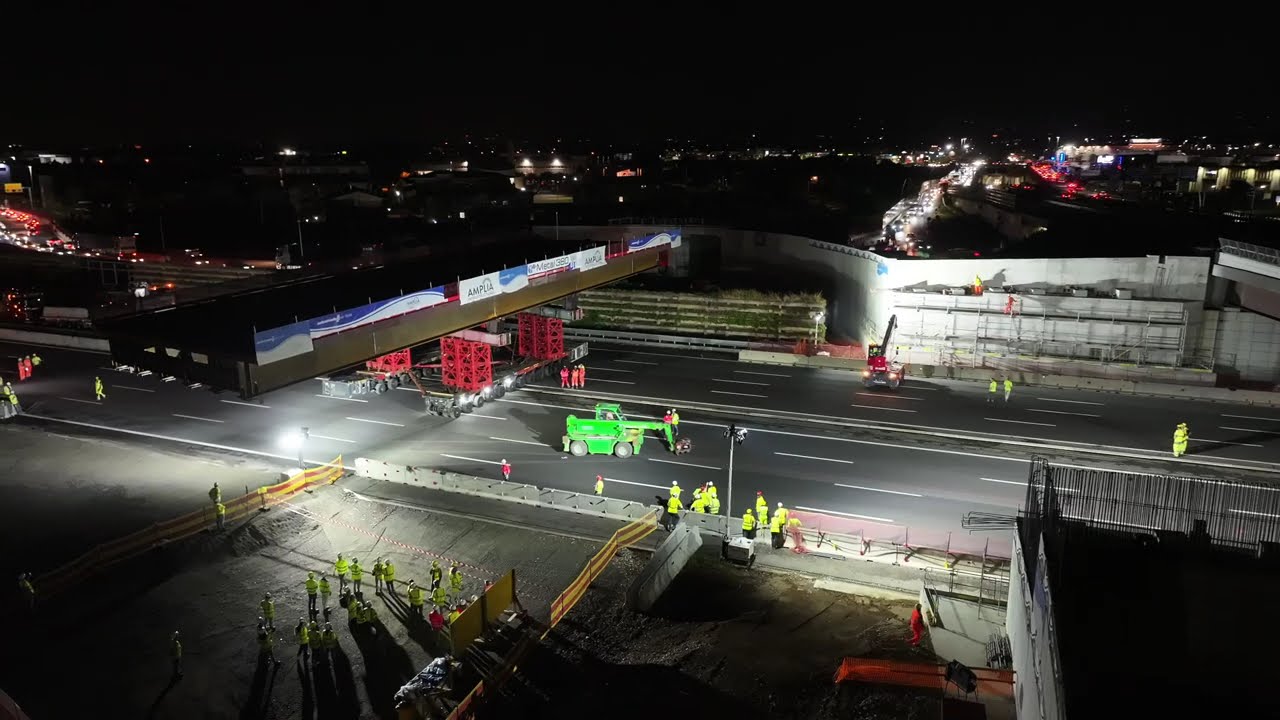 Varato il nuovo cavalcavia dello svincolo di Dalmine sulla A4 Milano-Brescia