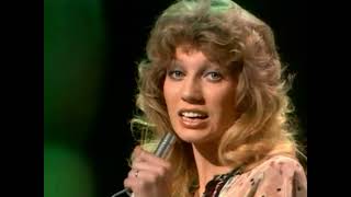 Maggie Macneal - When You're Gone