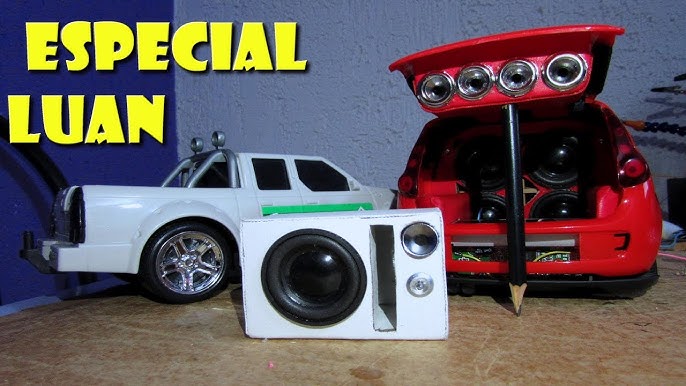 Mini Hilux Com Paredão Como Fazer a Caixinha de Som  Veículo de luxo,  Paredoes de som, Miniaturas de carros