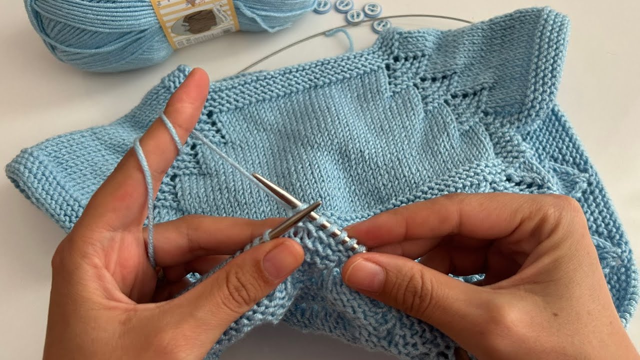 ÇOK ŞIK YAPIMI KOLAY YAKADAN BAŞLAMA BEBEK YELEĞİ ANLATIMI🧿#knittingdesignforbaby #babyknitting