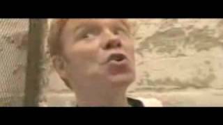 Celebrity 31 Horror Movies in 31 Days: SESSION 9 (2001) Wealth