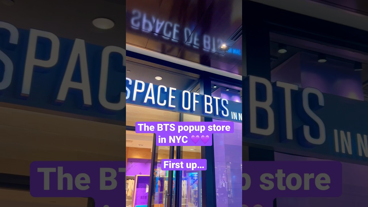 Look at this BTS Popup Store!! 😆💜 