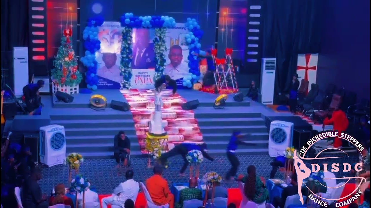 Incredible Acro Dance performance 