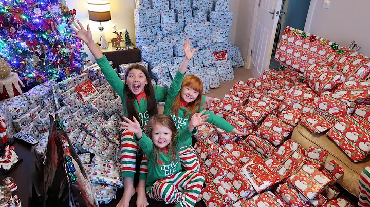 CHRISTMAS MORNING SPECIAL OPENING PRESENTS BRINGS ...