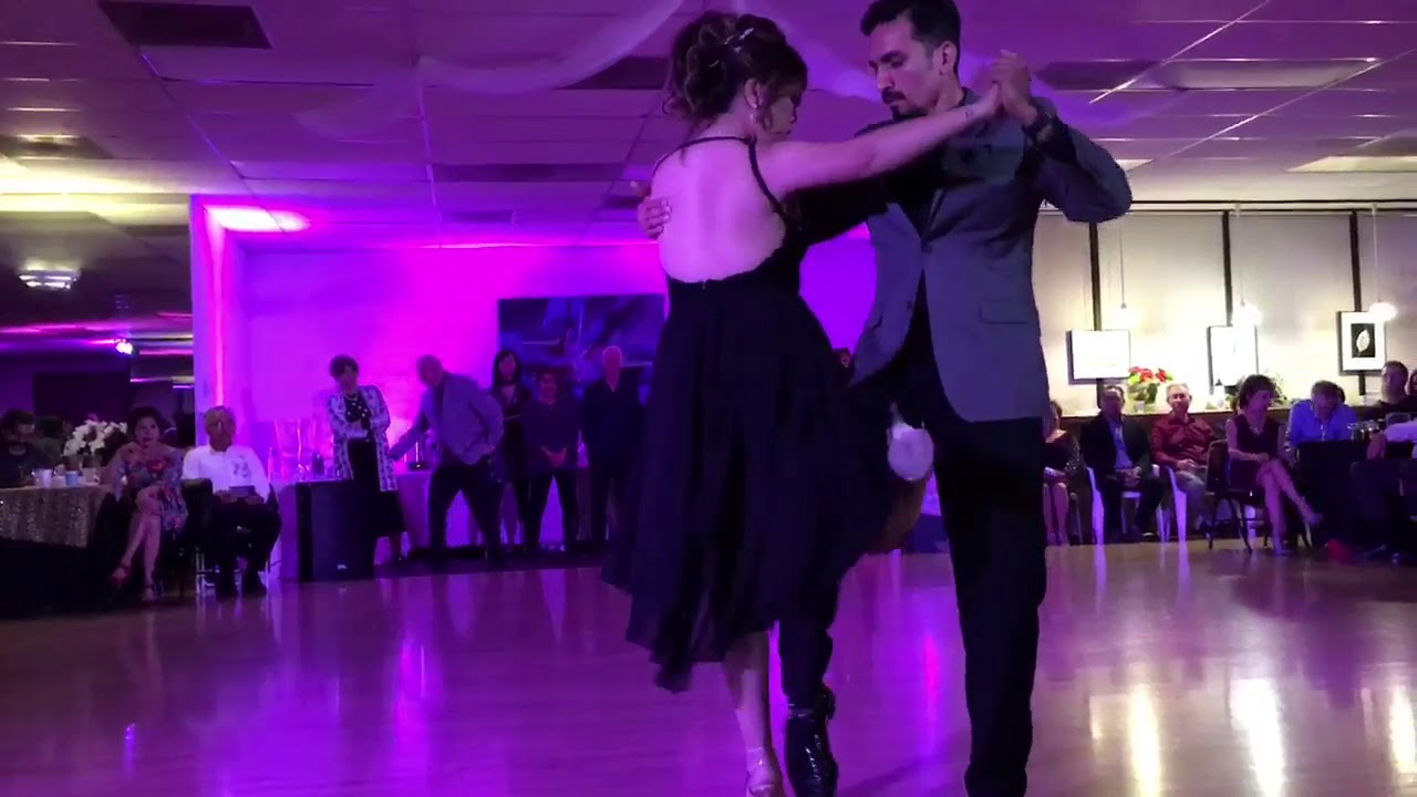 Argentine Tango - Stephen Aldaco & Vivian Tran "Balada Para Un Loco" Osvaldo Pugliese