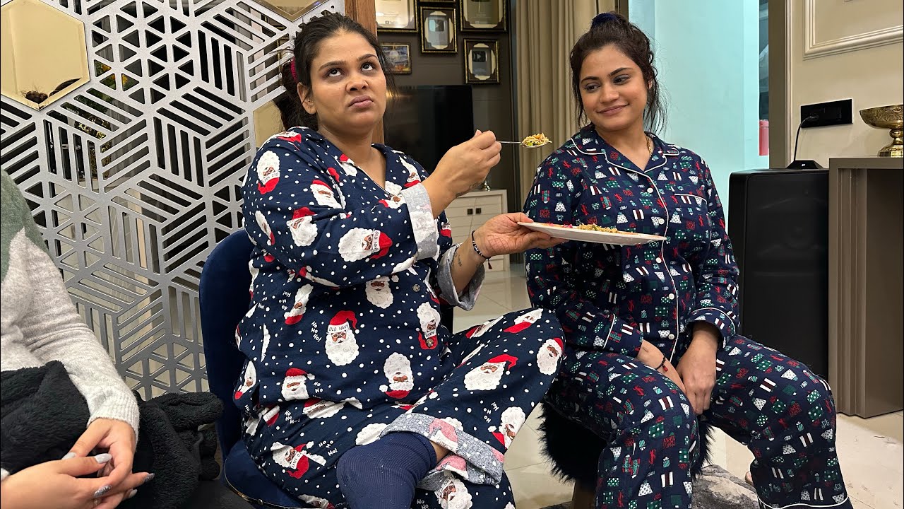 Fried rice ko leke hue ladai