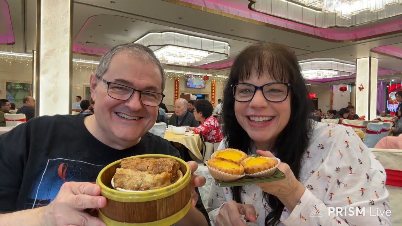 NYC LIVE: Dim Sum Brunch at New Lake Pavilion in Flushing, Queens. 