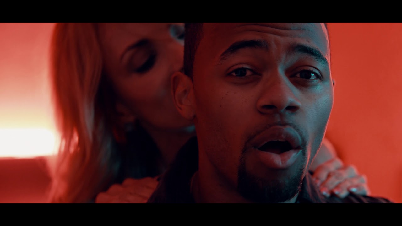 Guarda Devvon Terrell - Cougar su YouTube Guarda Devvon Terrell - Cougar su YouTube