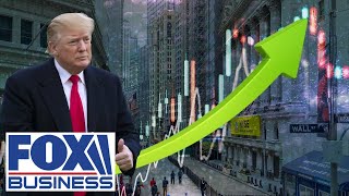 'HUGE': Economist shows impact of Trump deregulation on US economy