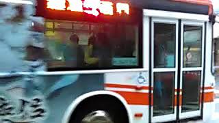 701路線公車進站(西元2018年12月25日)