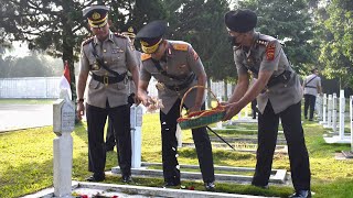 UPACARA ZIARAH ROMBONGAN DAN TABUR BUNGA DALAM RANGKA HARI BHAYANGKARA KE - 77