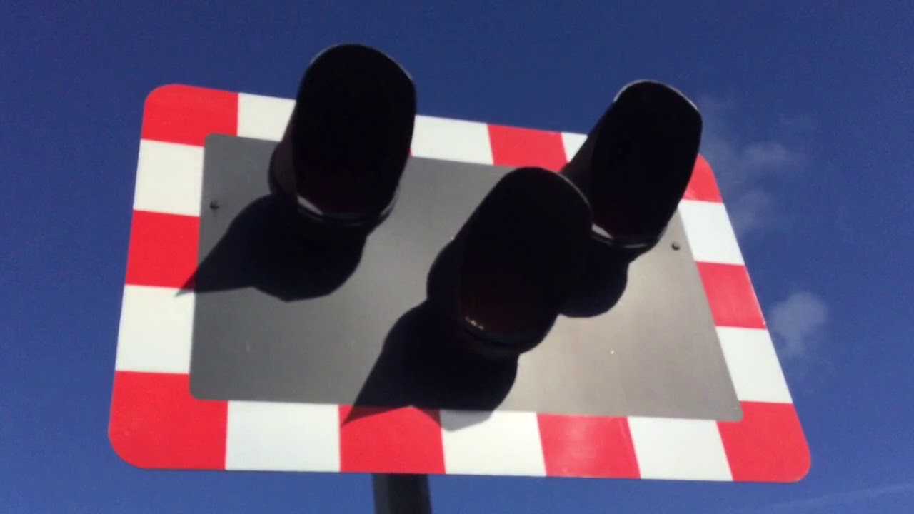 Intro to East Guldeford (AHB) Level Crossing (E.Sussex) Sunday 08.10.2017