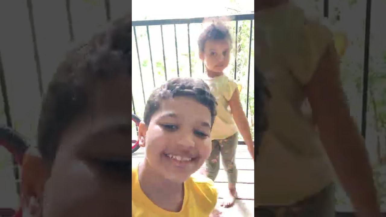 Noah and Fufu make their own time lapse video 📸!