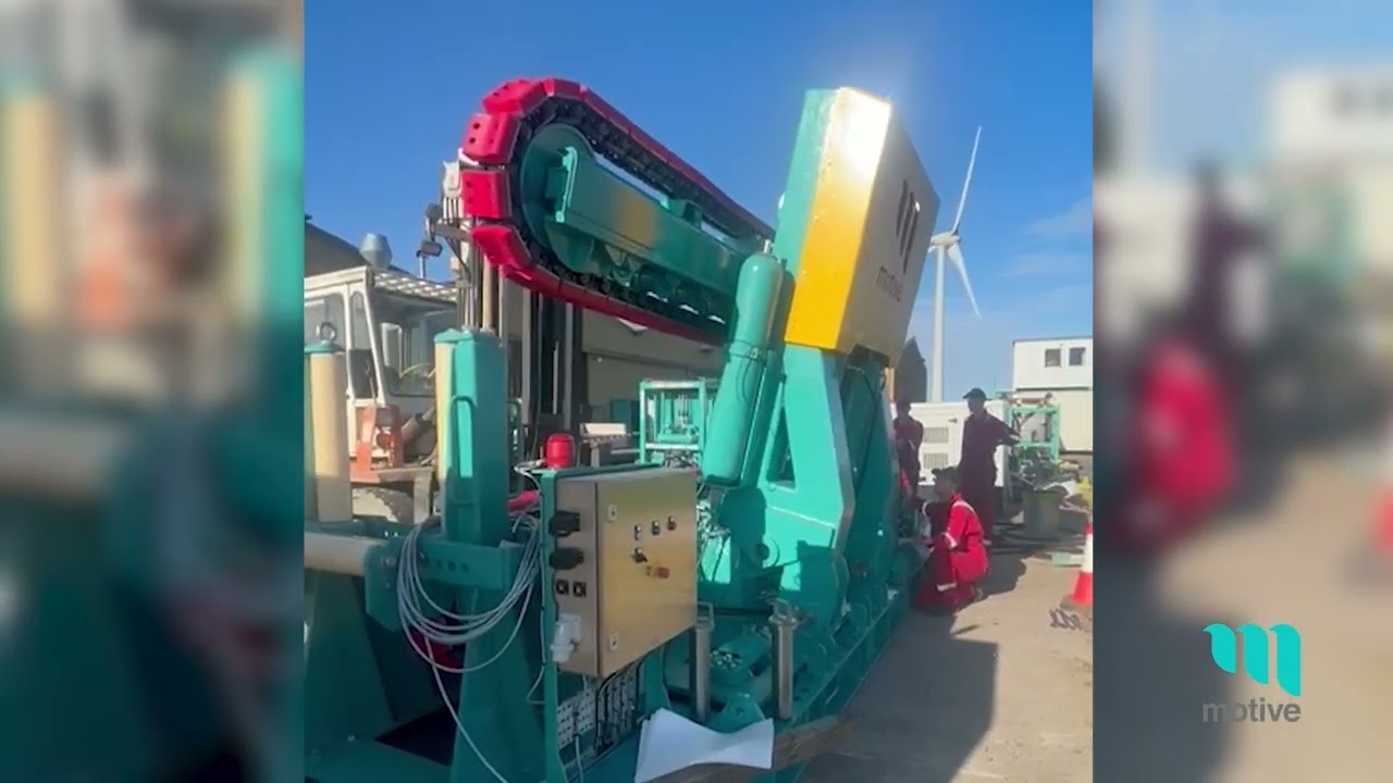 15Te SWL Vertical Pivotable Dual Track Tensioner - demo of the moveable upper track