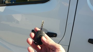 2015 Renault Trafic spare key programmed and replacement lock set fitted. Part 1.