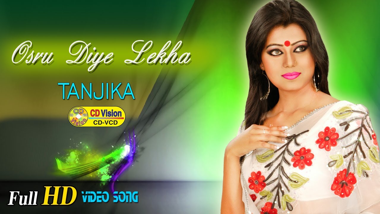 Mini yubka va paypoq kiygan jingalak ayollar bilan jinsiy aloqa