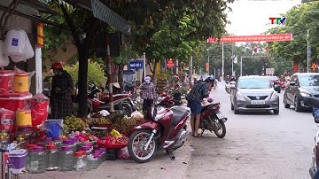 Mất an toàn giao thông từ việc họp chợ trên tuyến Quốc lộ 47