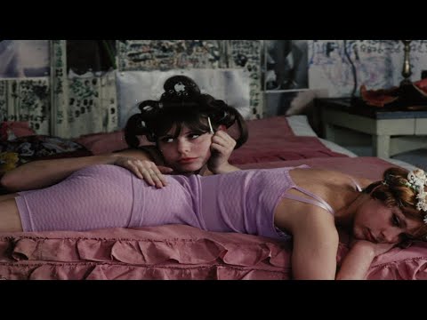 Liana Flores -