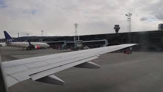 SAS 737-700 (SE-RER) Takeoff from Trondheim Værnes (TRD)