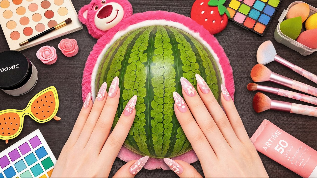 수박 위에서 하는 ASMR 메이크업 (노 토킹)