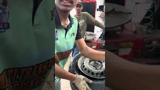Hyundai grand i10 tyre change #hyundai #grandi10 #tyre #viralshorts #tyrechange #subscribe #like