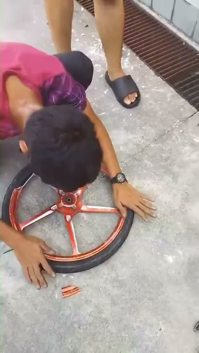 velg enkei pecah