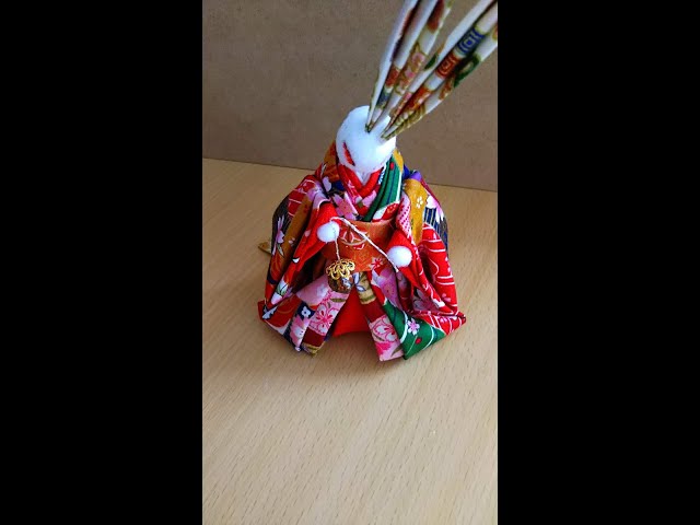 つまみ細工で作る和人形の作り方 お雛祭りに行きたいうさぎの つまみ細工で作る和人形の作り方 お雛祭りに行きたいうさぎの