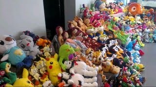 The GREATEST Claw Machine Plush Collection Of All Time!! screenshot 4
