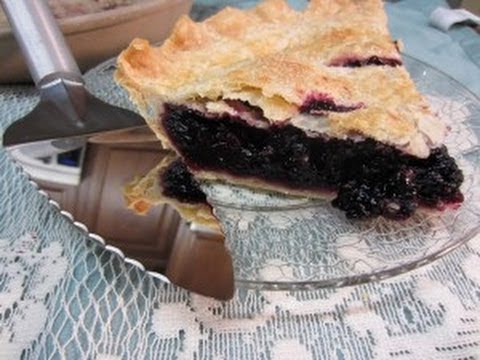 black-raspberry-pie-recipe-|-radacutlery.com