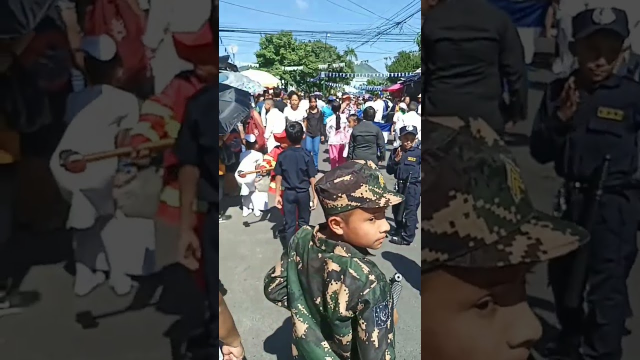 El soldado y el policía sexi '. 