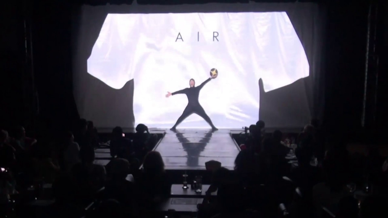 09 Logos