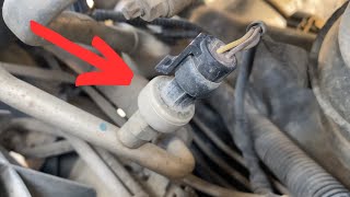 A/C Refrigerant Pressure Sensor Buick Lucerne 3.8L 2006-2011 Location and Replacement