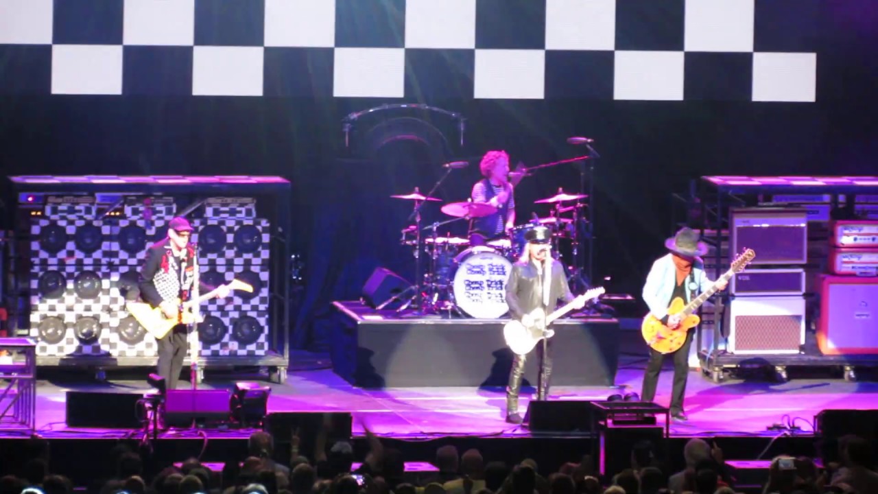 Hollywood Casino Amphitheatre Schedule Today