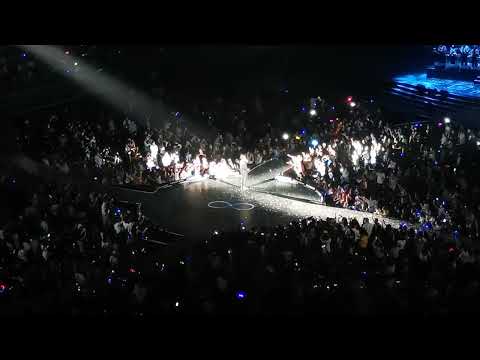 คอนเสิร์ต singing bird2 ตอน lifetime soundtrack เพลง ความสุข ความทรงจำ ไม่มีที่สิ้นสุด-เบิร์ด ธงไชย