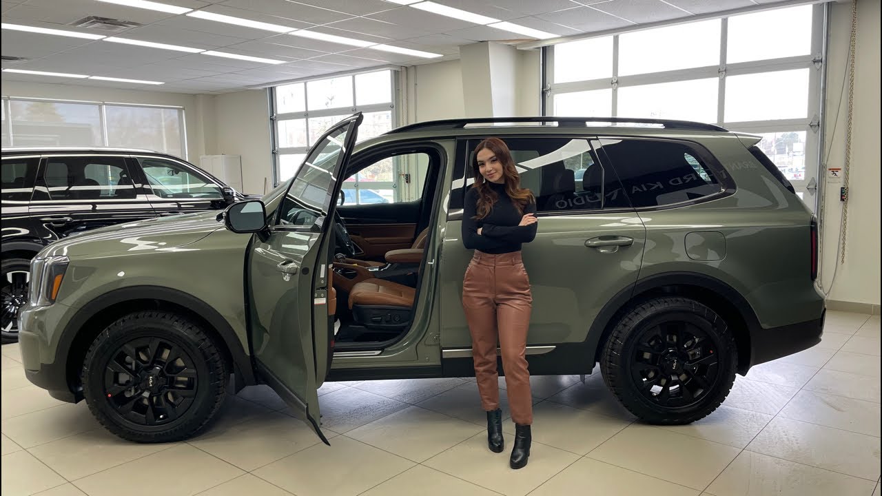 LIVE 2023 Telluride XPro Jungle Green with Terracotta Interior