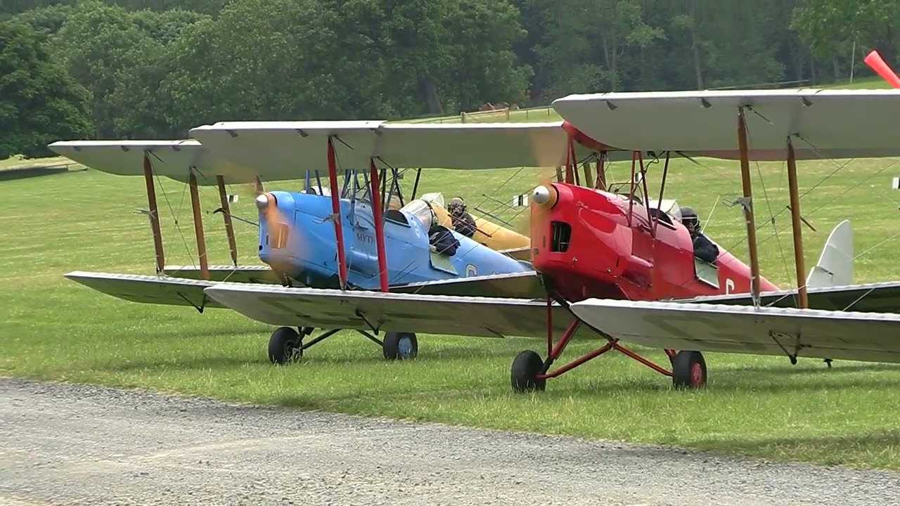 Ragley Hall Midlands Air Festival 2022 Fri 3rd June - Tiger 9 Team - Landing, Taxi in & Shut Down