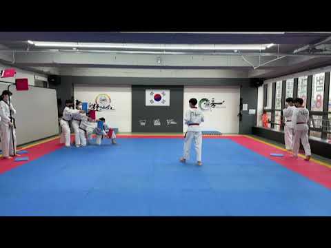 KBS스포츠예술과학원 전국 온라인 태권도대회 중등부 자유구성                                  1학년 오승완