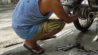 Magpalit ng brake shoe ng tricycle in less than 10 minutes #motovlog