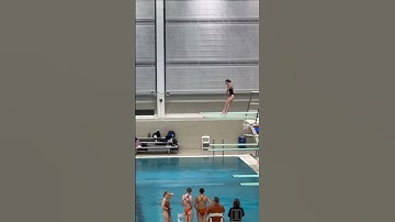 Sharp reverse dive
