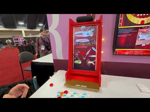 ペットボトルのフタをペチッと弾くと……？ エレメカチックなおもしろ筐体「The Cap Circus」（その1）
