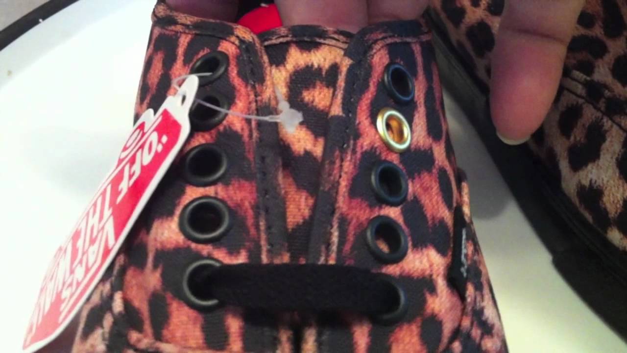 vans authentic lo pro leopard black